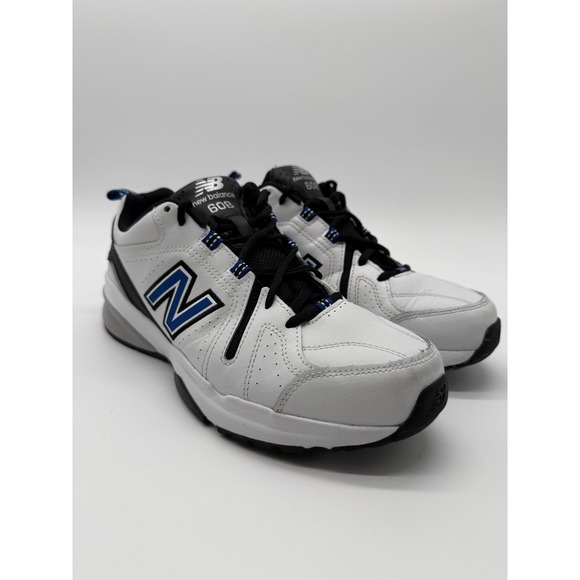 Athletic_Shoes